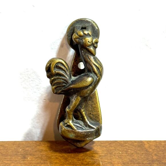 Vintage Brass Chicken Door Knocker Farmhouse Country Rustic Rooster 2.5" - Picture 1 of 6